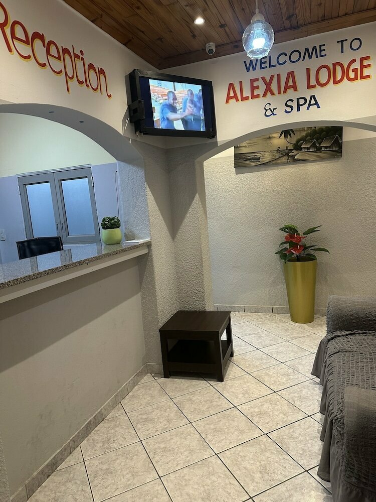 Hotel Alexia Lodge, Capetown, photo