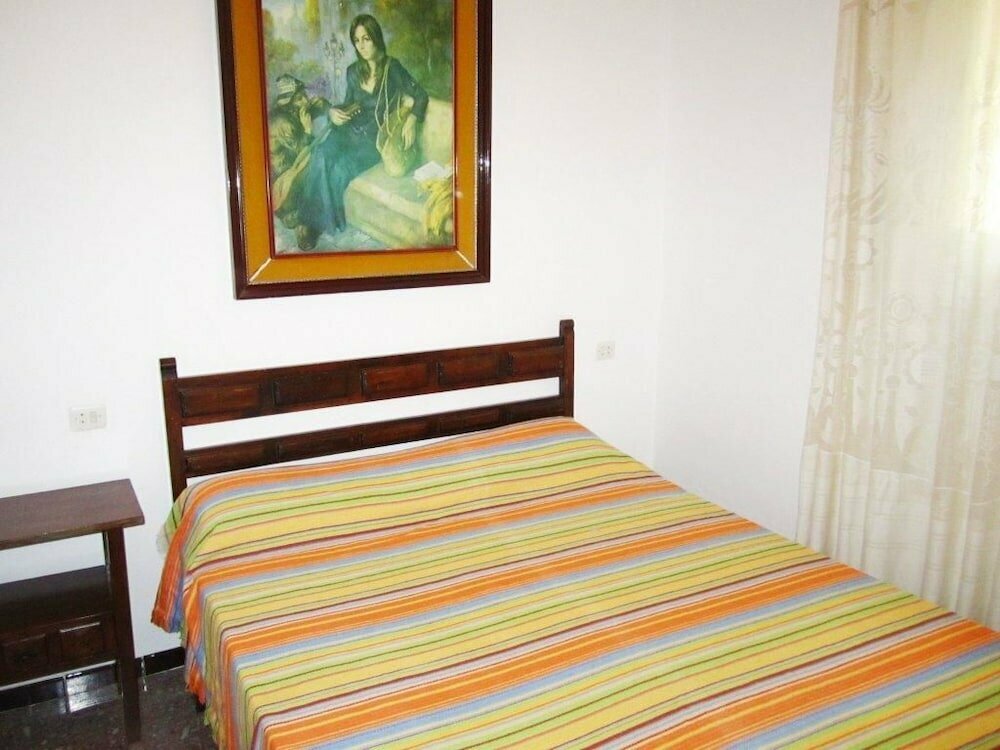 Hotel Apartamento Económico Camino Ronda - 110, Catalonia, photo