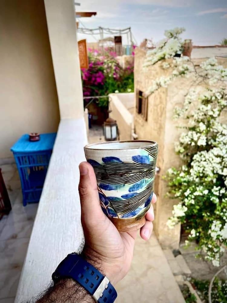 Фото Zad Elmosafer Guest House