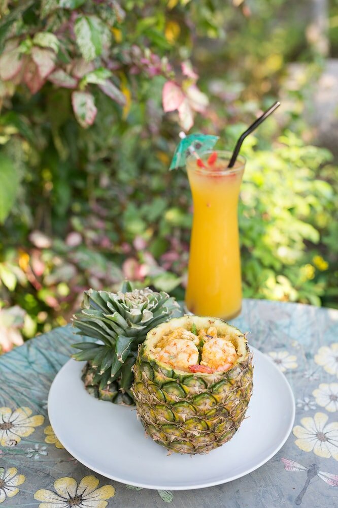 Фото Cattani's Riverside Home