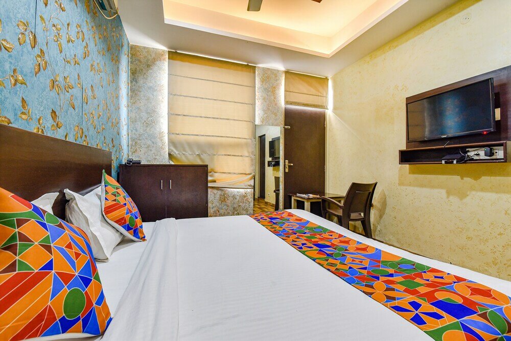 Фото Fabexpress Krishna Pride