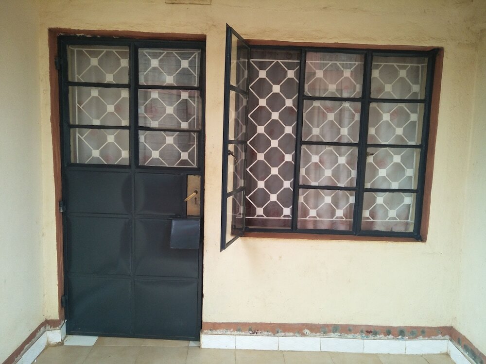 Фото Royal Delight Hotel & Apartments