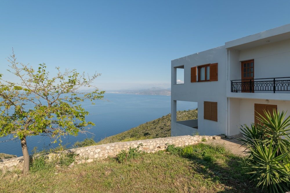 Фото Galani Vacation House