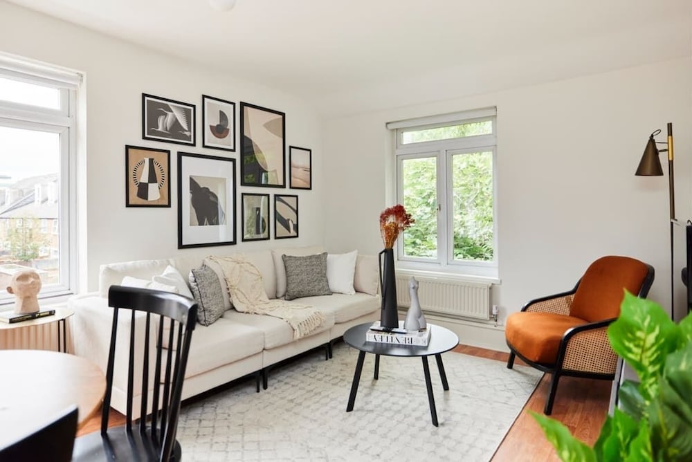 Фото The Kings Cross Secret - Elegant 1bdr Flat