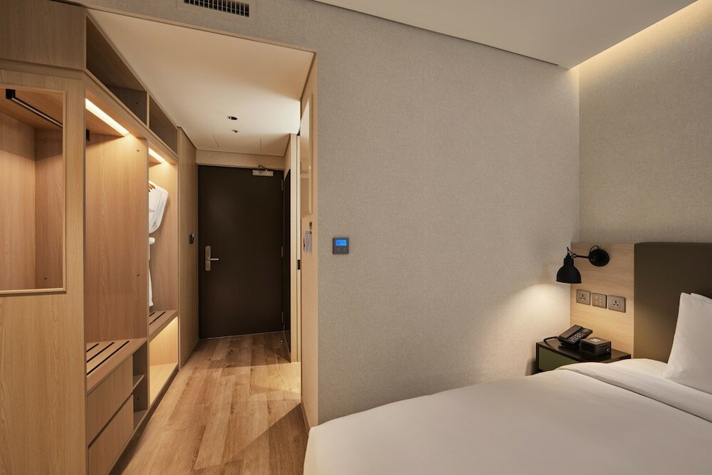 Фото Citadines Connect Hari Busan