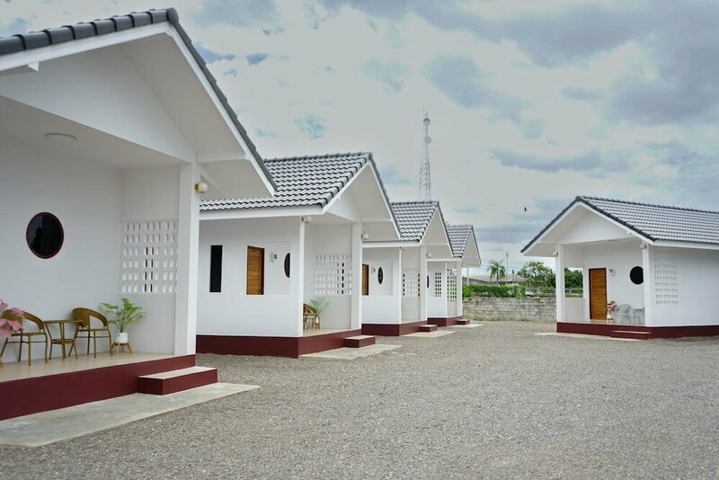 Гостиница Chanmuang Resort