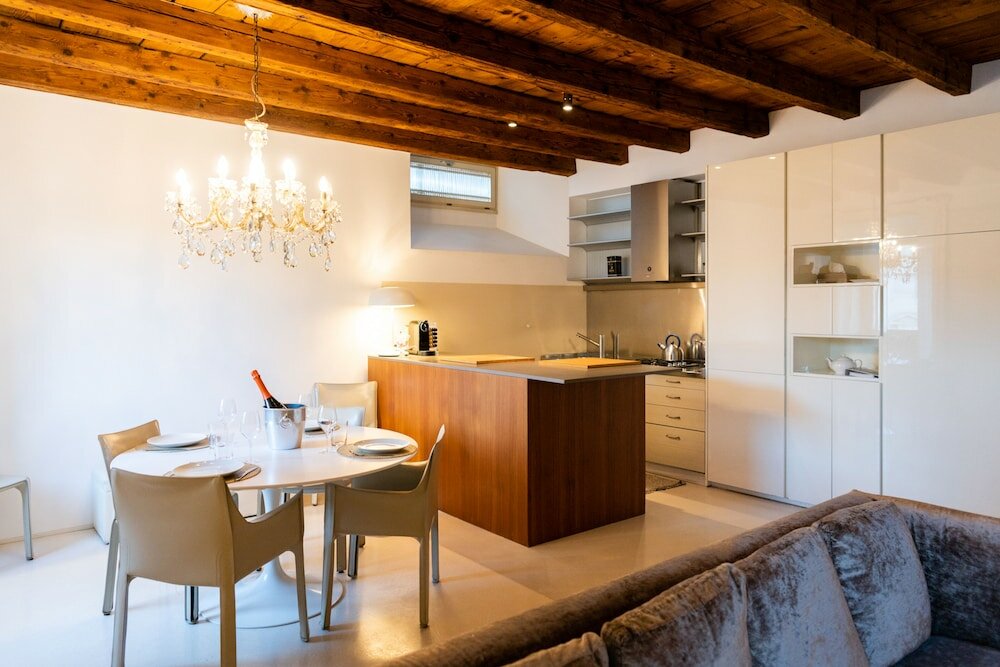 Фото Magnifica Residenza Piazza Erbe