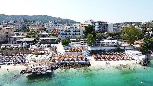 Гостиница Esmerald Hotel в Ксамиле