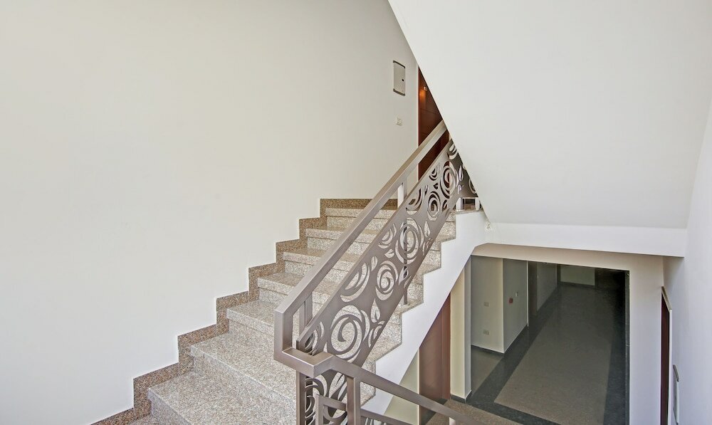 Фото Treebo Aviraj Inn