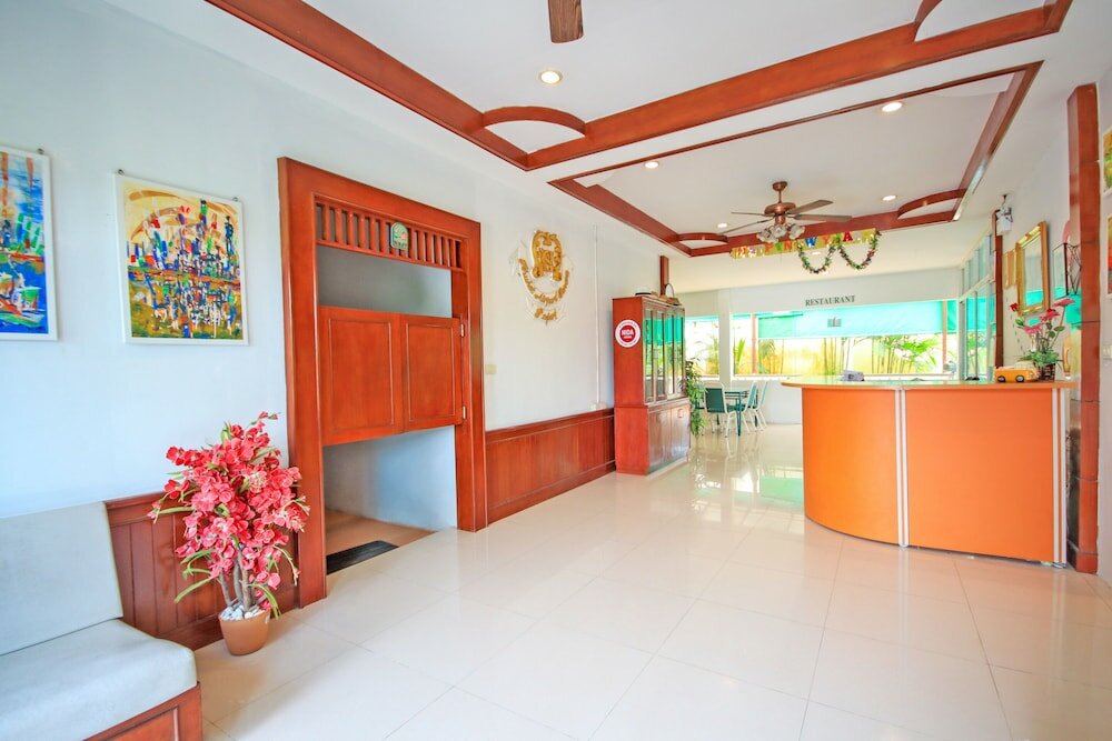 Фото Phuket Airport Sonwa Resort