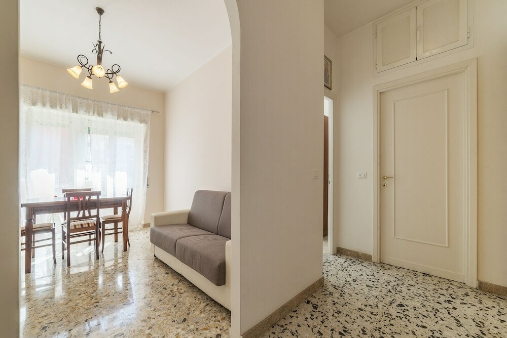 Фото Aurelio Apartment Near the Mm Ubaldi