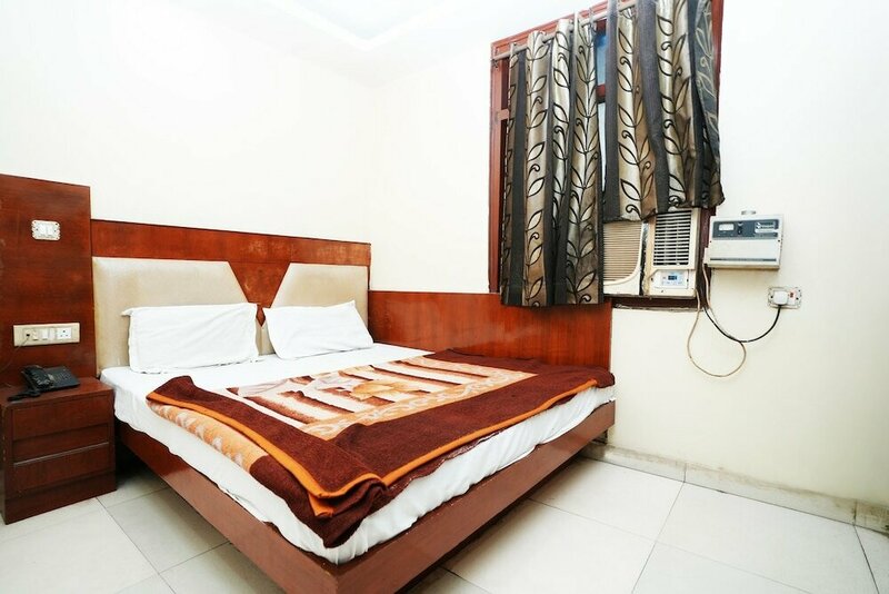 Гостиница Hotel Ashirwad Dx в Дели