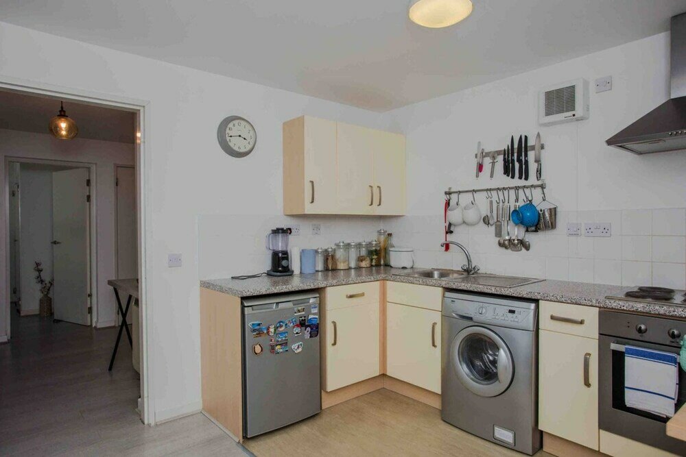 Фото Cosy & Comfortable 2 Bedroom in Hackney Shoreditch