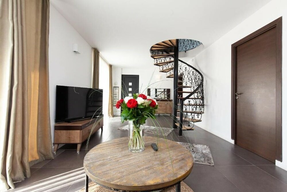 Фото Résidence D'Azur Riou