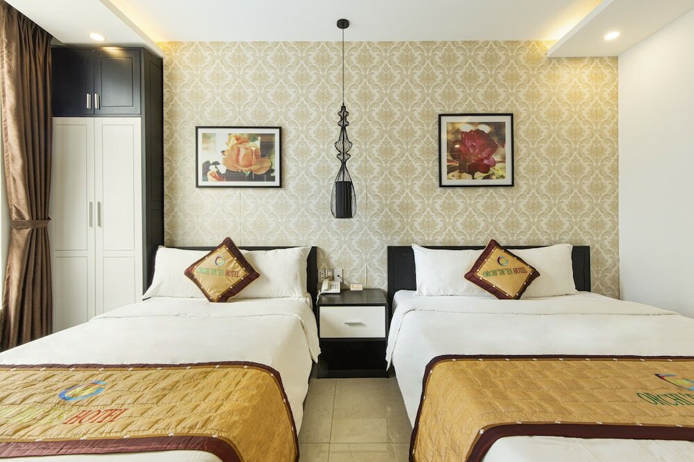 Фото J&b Hotel and Apartments