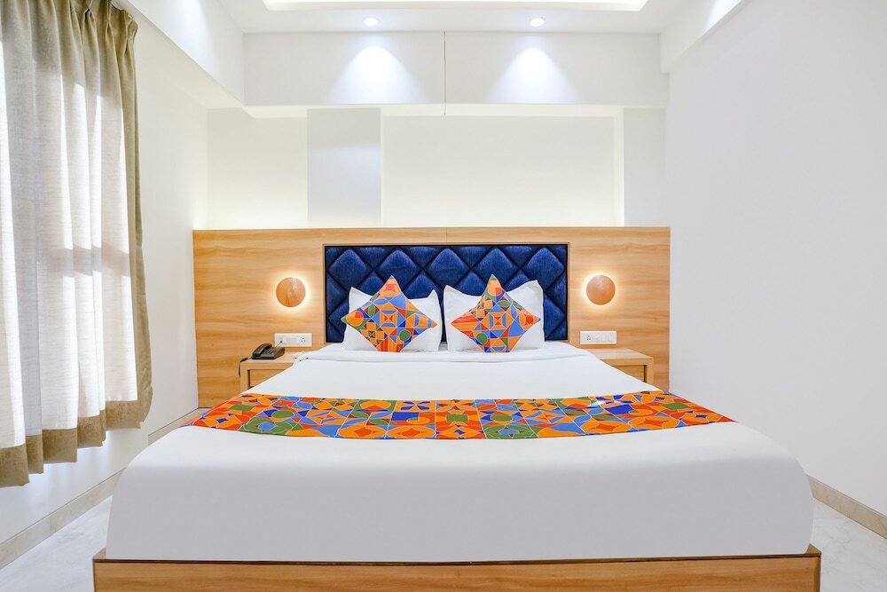 Фото Fabhotel Pancharatna Regency