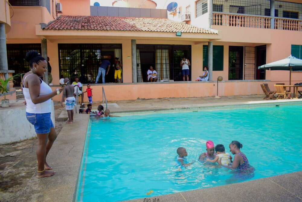 Фото Mtwapa Luxury Apartments by Chh