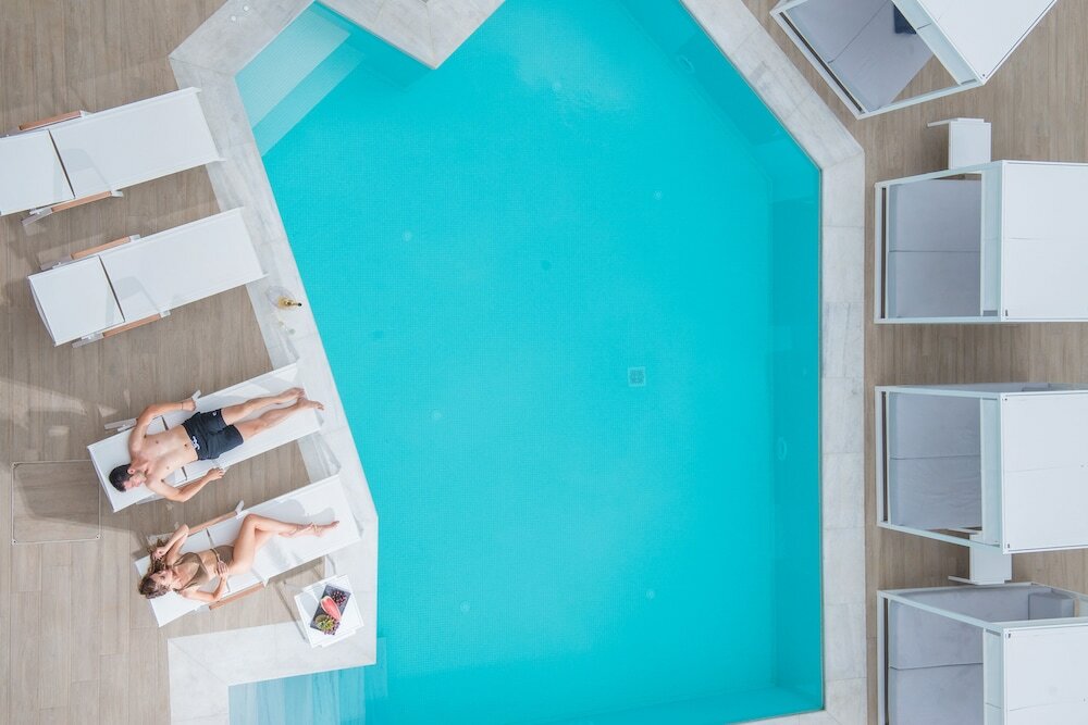 Фото Mari Kristin Beach Hotel - Adults Only