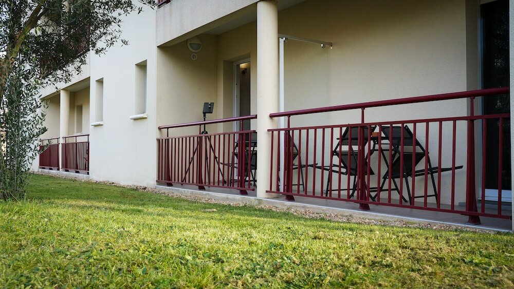 Фото Apparts Confort 87