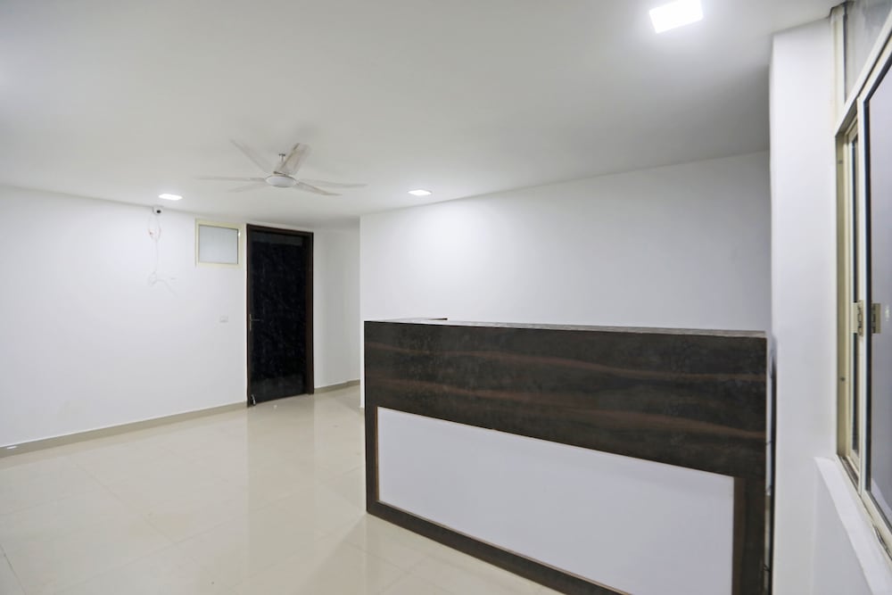 Фото Oyo 48664 White House