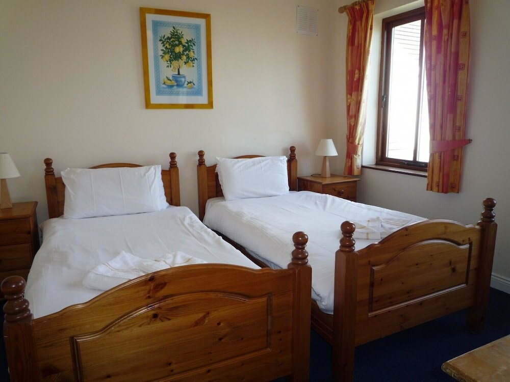 Фото Pine Cove Holiday Home № 11