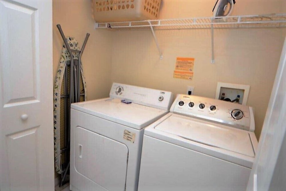 Фото 4630 4 Bedroom Private Pool Home, Cumbrian Lakes