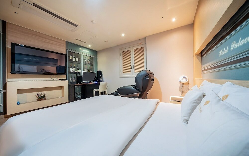 Фото Bucheon Palace