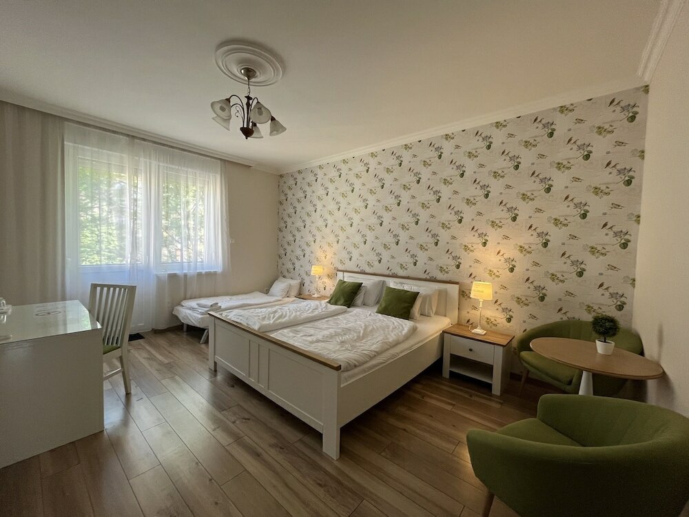 Фото Camille Apartments