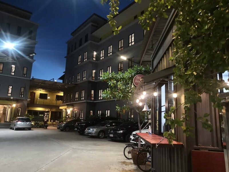 Гостиница Dd Residence Sai5 salaya