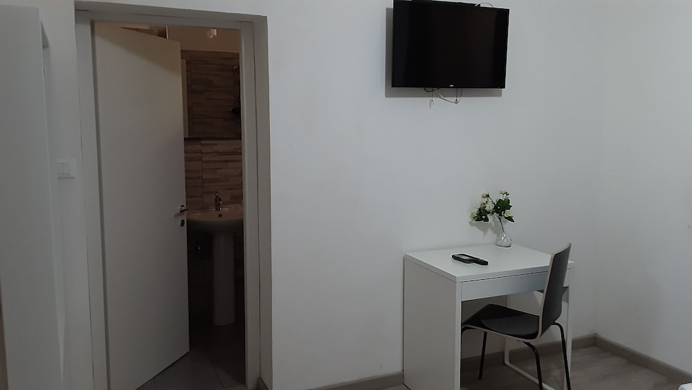 Фото The Shelter In Rome