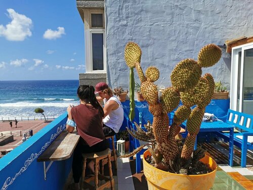 Внешний вид отеля La ventana Azul Hostel в Лас-Пальмас-де-Гран-Канарии, фото 4