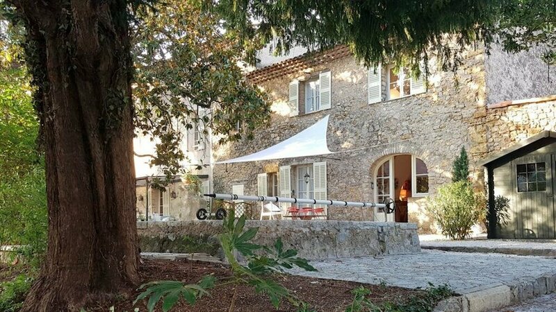 Гостиница La Maison du Marquis de Montauroux