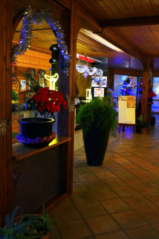 Фото Aparthotel la Piramide