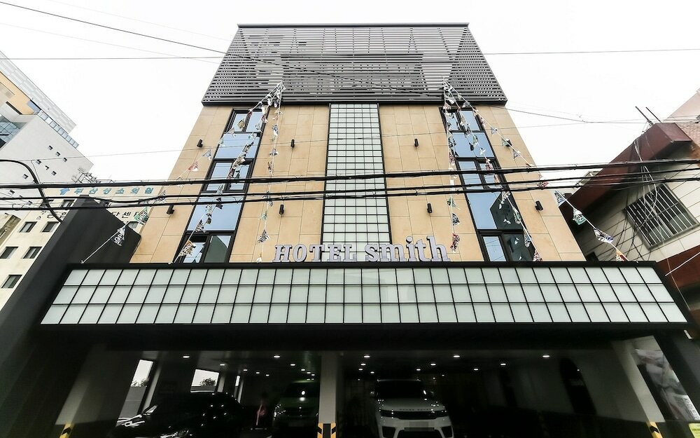 Фото Busan Daeyeondong Z