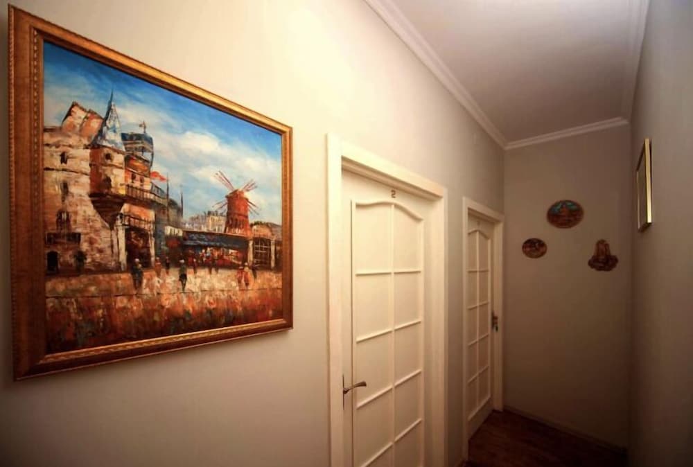 Фото Hostel Bon Voyage