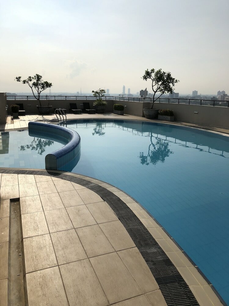 Фото Hedges Court Residencies Colombo City