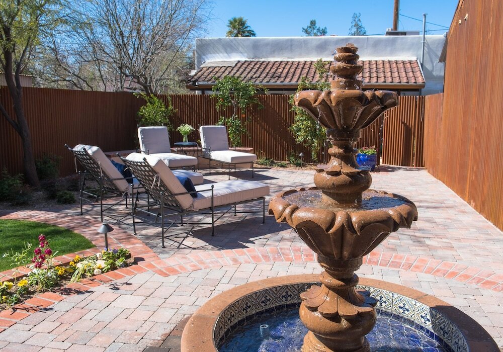 Фото The Armory Park Inn