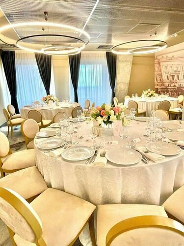 Гостиница Aniroc Signature Hotel в Араде