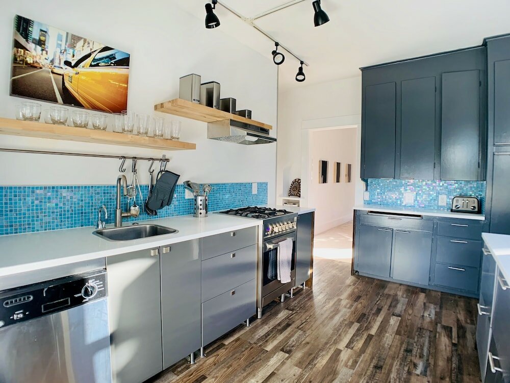 Фото Central Queen Anne Lookout