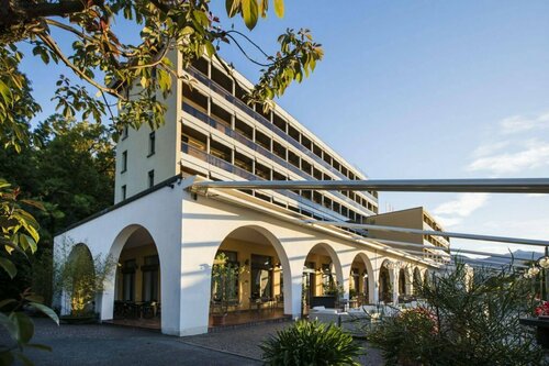 Внешний вид отеля Parkhotel Brenscino в Бриссаго, фото 1