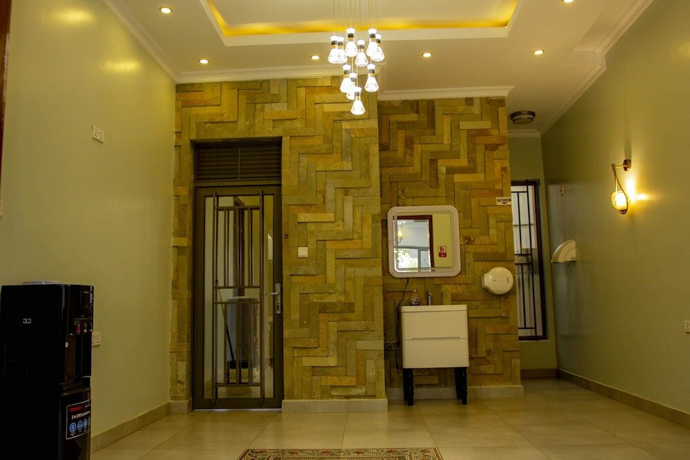 Фото Ally Ngali Motel