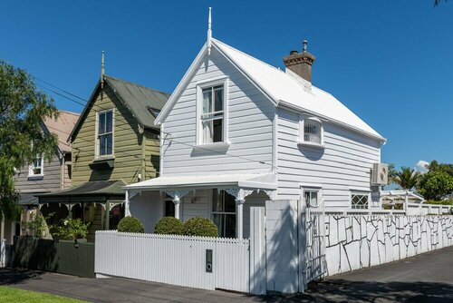 Гостиница Timeless Heritage Grey Lynn 2br Beauty в Окленде