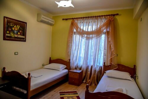 Гостиница Hotel Sofra в Гирокастре