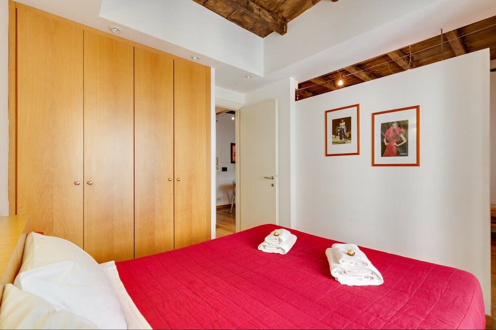 Фото Piazza Barberini