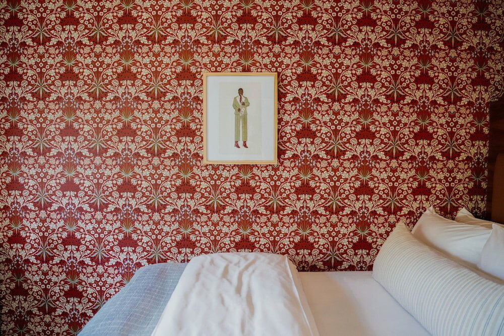 Фото The Frances Modern Inn