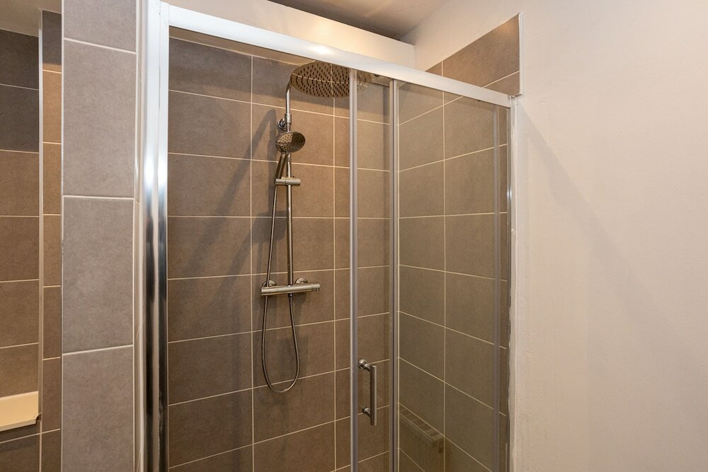 Фото Pillo Rooms - 4br House near Heaton Park