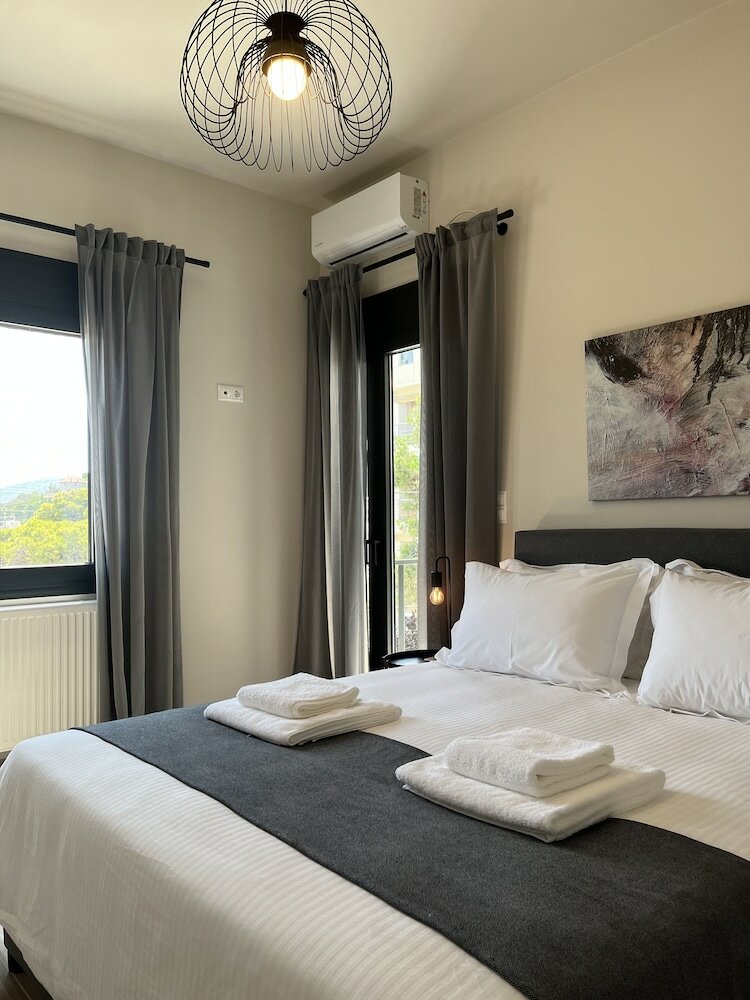 Фото Aellō luxury apartments