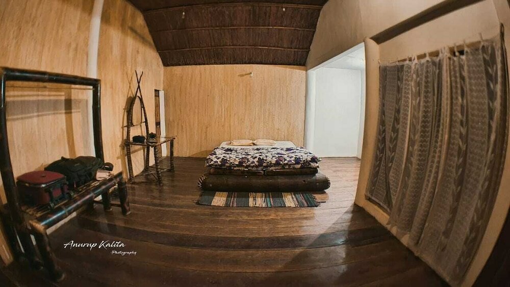 Фото Dekasang Majuli