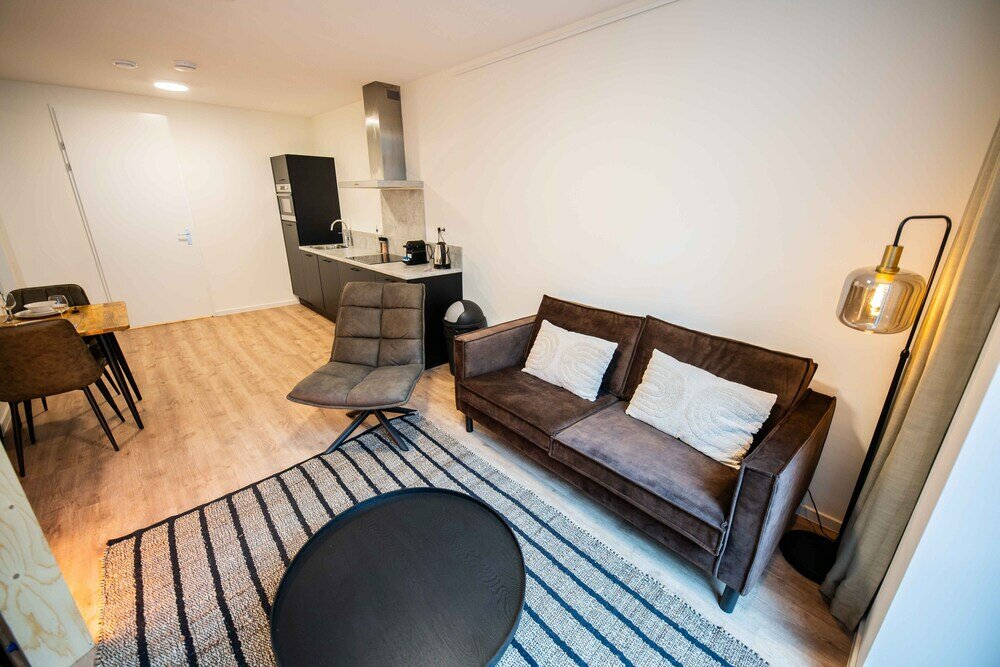 Фото Alphabet Apartments The Hendrik