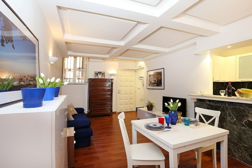 Фото Appartamento Serpenti - Daplace Apartments